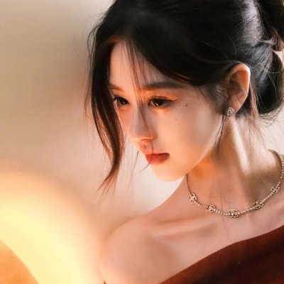 万花嬉春